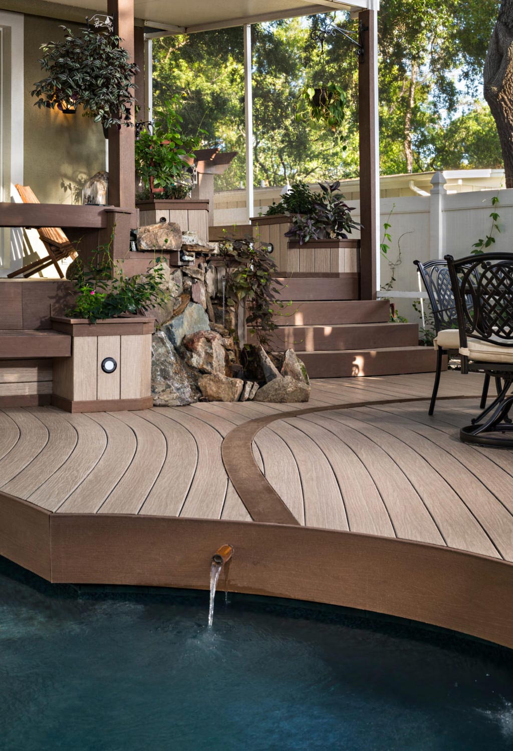 Deck with stairs and water feature